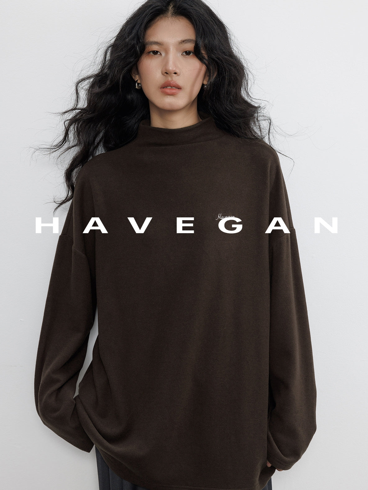 高領刺繡上衣_BDHL7894