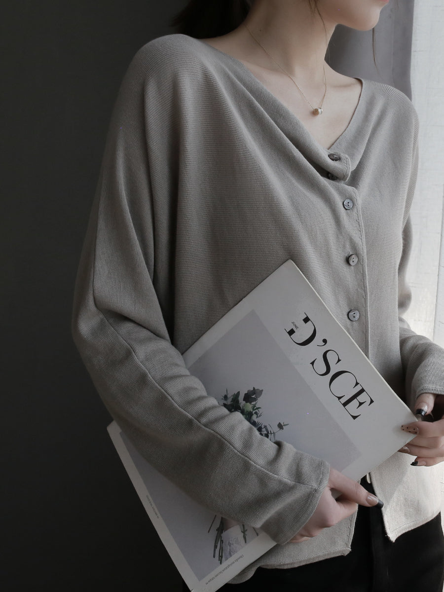Loose-Collared Knitted Cardigan_BDHL7263