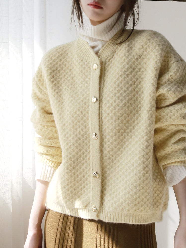 Heart Button Knitted Cardigan_BDHL6871