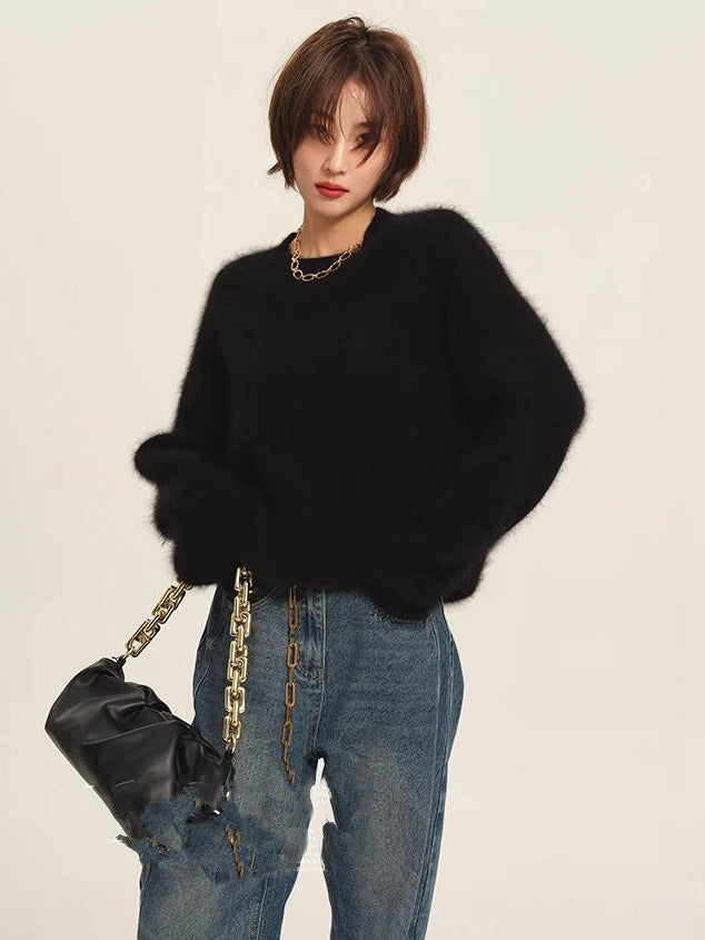Fluffy Round Neck Sweater_BDHL6831