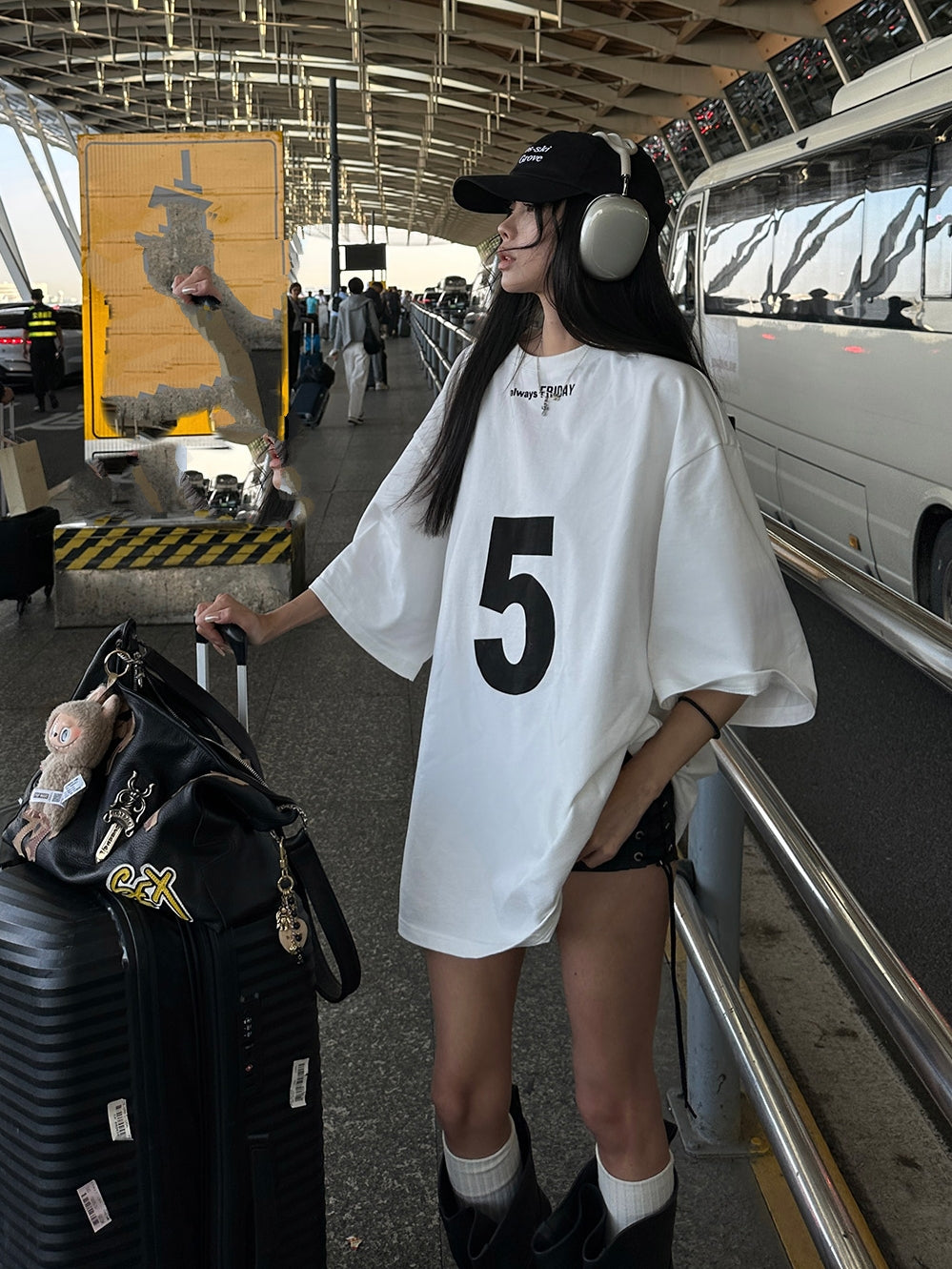 Wide Version White Tops_BDHL7624