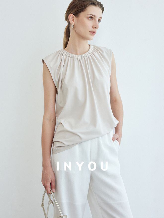 Press Pleated Sleeveless Tops_BDHL6144