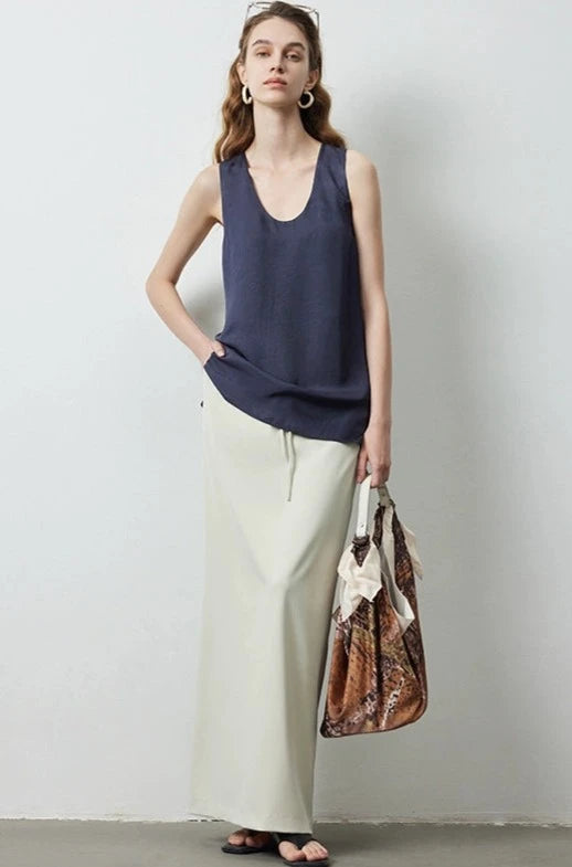 Back Slit Straight Long Skirt_BDHL6148