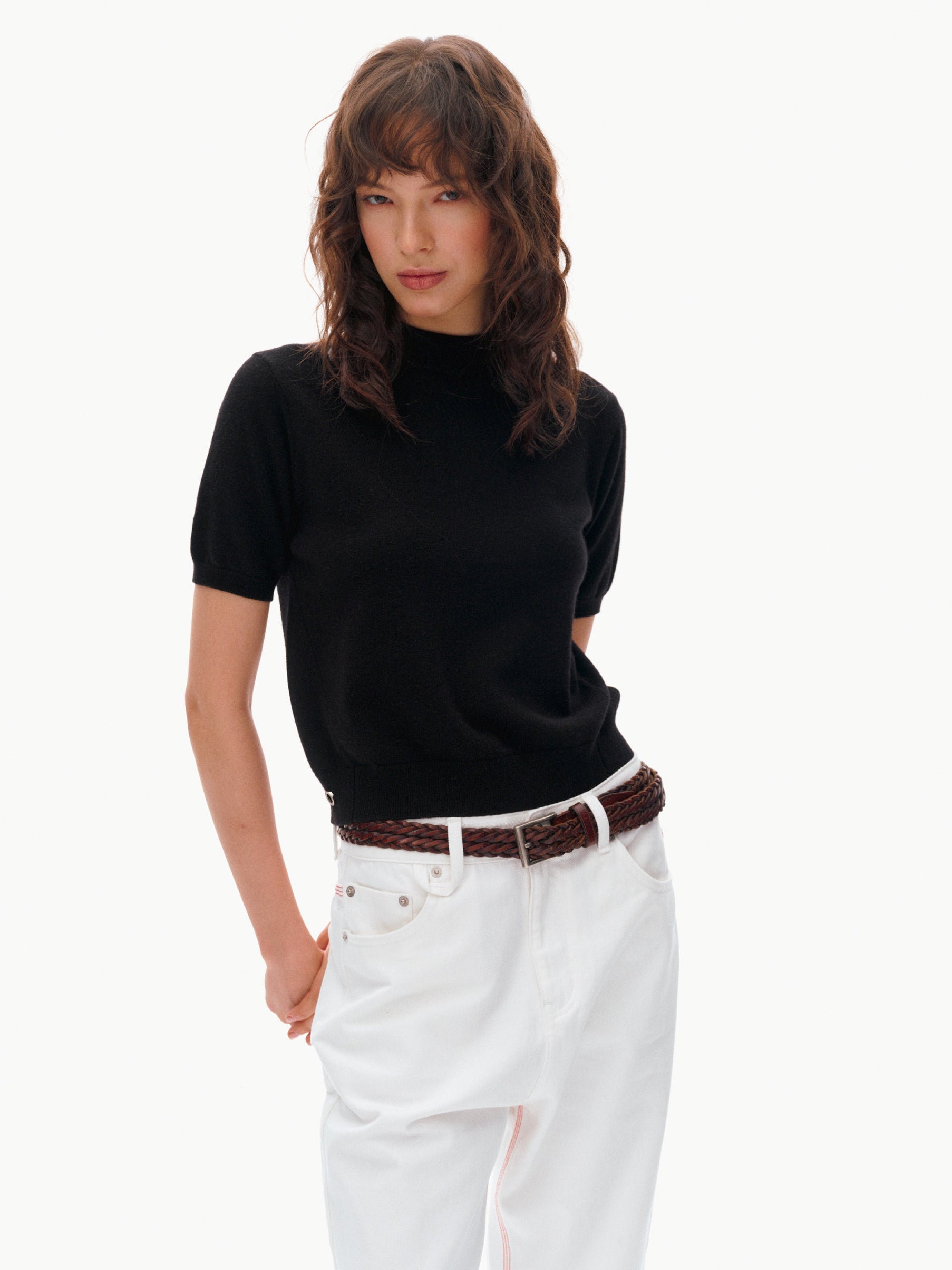 High-Neck Short-Sleeved Knit Tops_BDHL8106