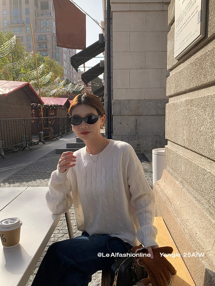 Crew-Neck Cable Knit Tops_BDHL8048