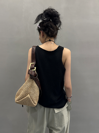 Henry Neck Sleeveless Tops_BDHL7257