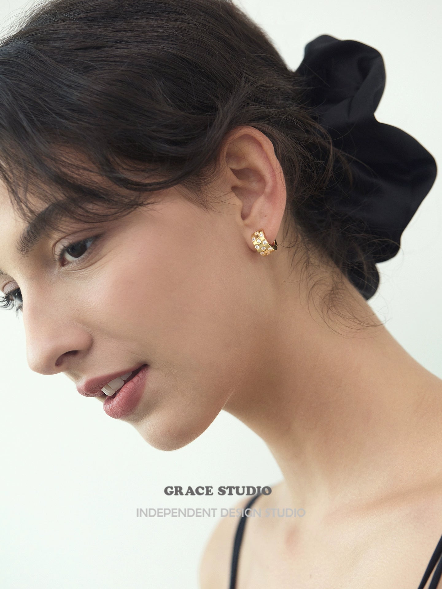 Checkerboard Metal pierced earrings_BDHL7681
