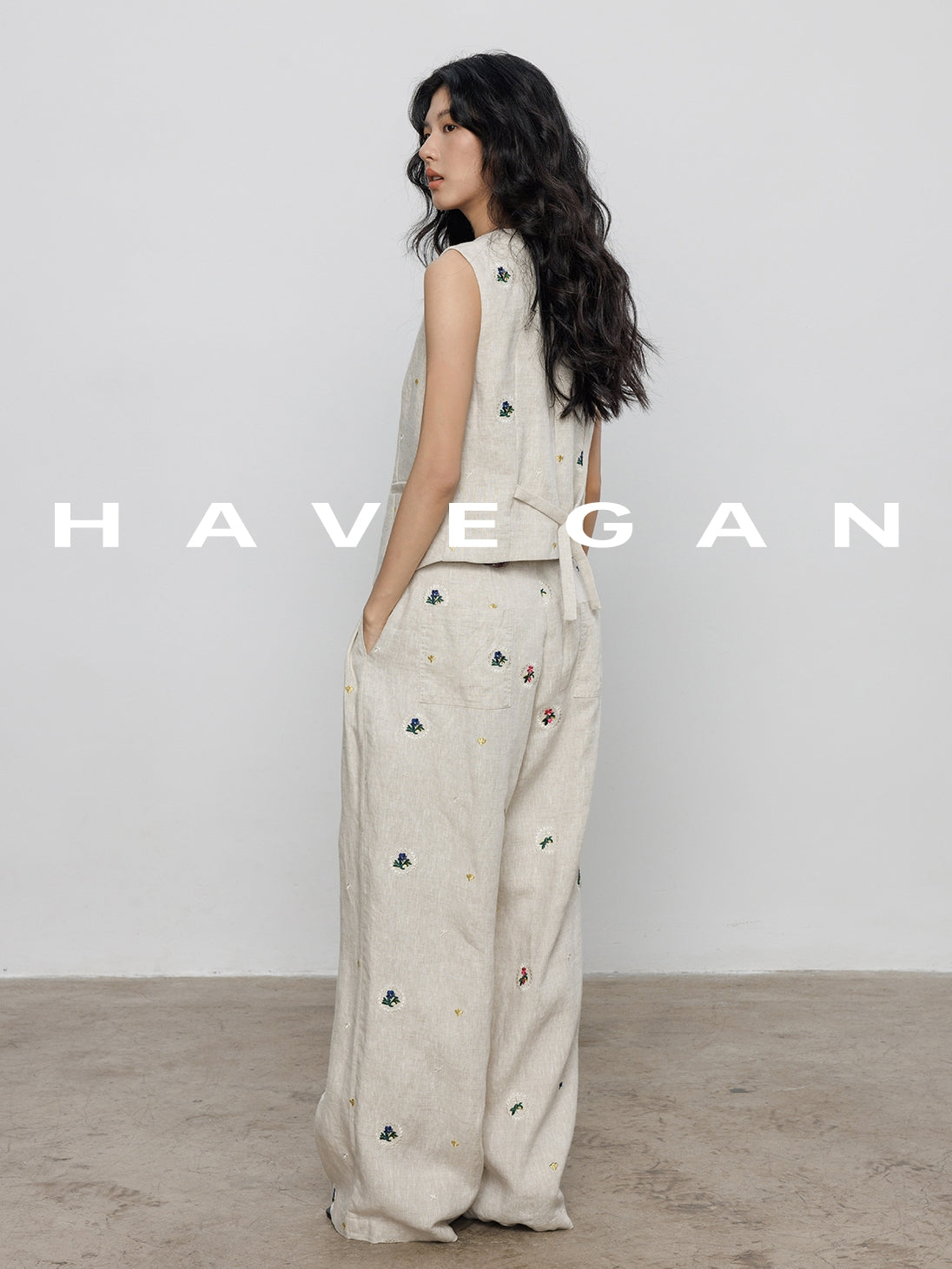 Embroidered Design Vest Or Pants_BDHL7606