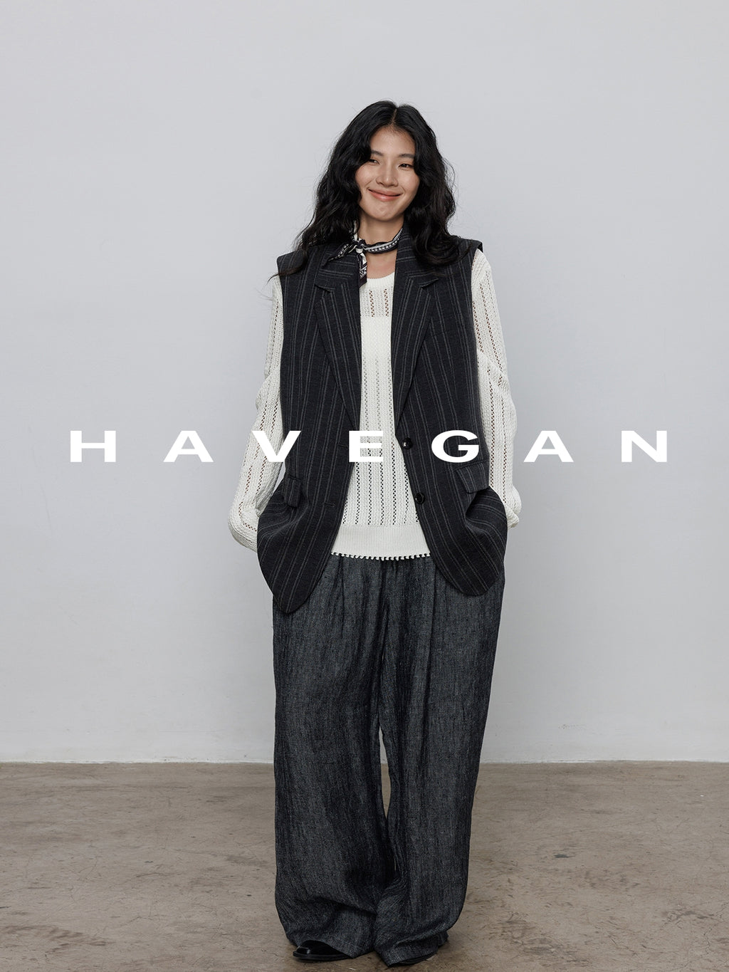 Striped Collared Mid-Length Gilet_BDHL7705