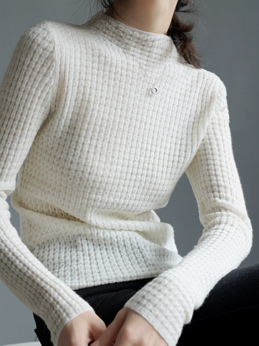 Turtleneck Or High-Neck Waffle Knit Tops_BDHL7930