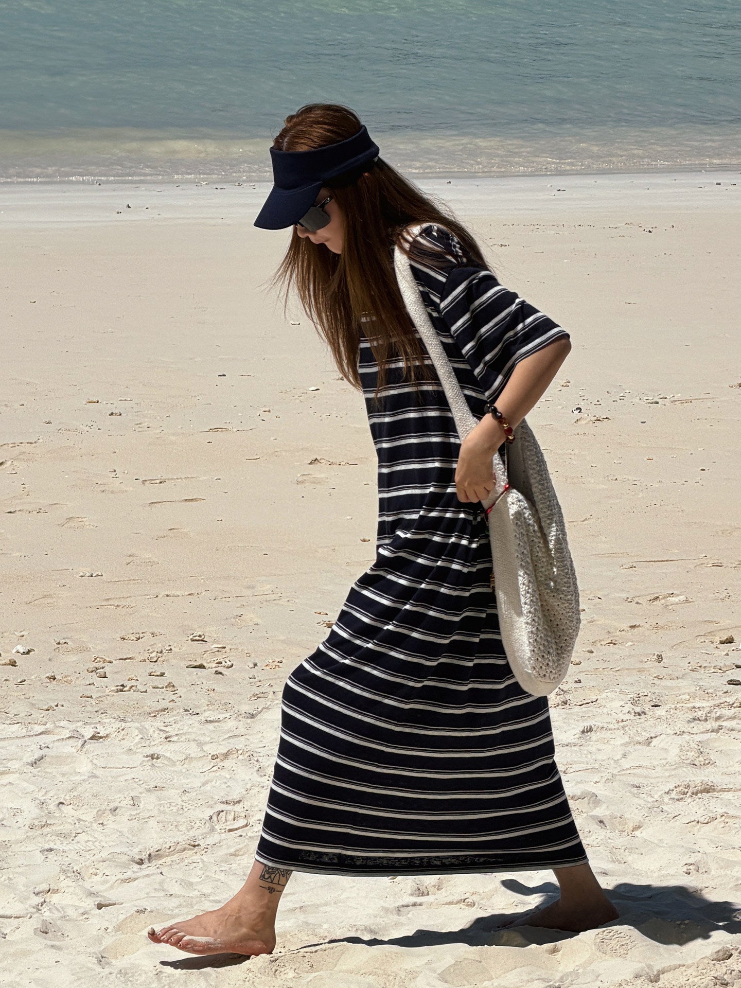 Striped Short-Sleeve Maxi Dress_BDHL8284