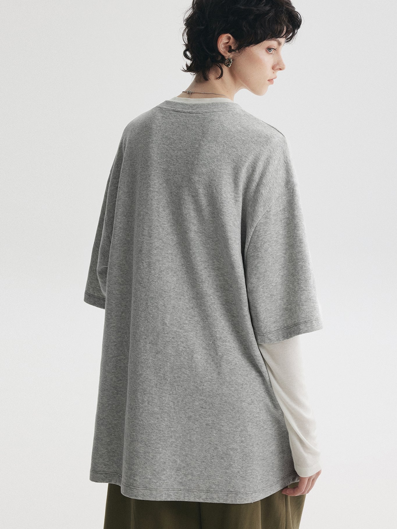 Layered Style Oversized Tops_BDHL7730