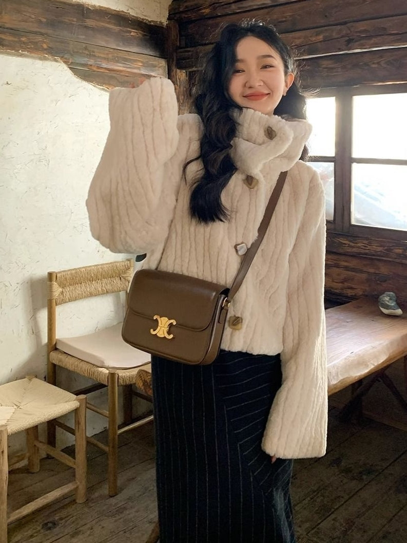Stand-Collar Thick Short Coat_BDHL7822