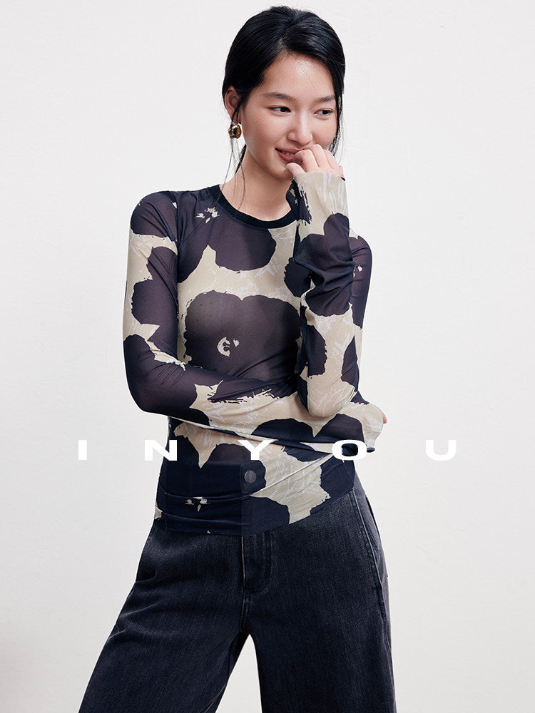 Floral Mock-Neck Top_BDHL8390