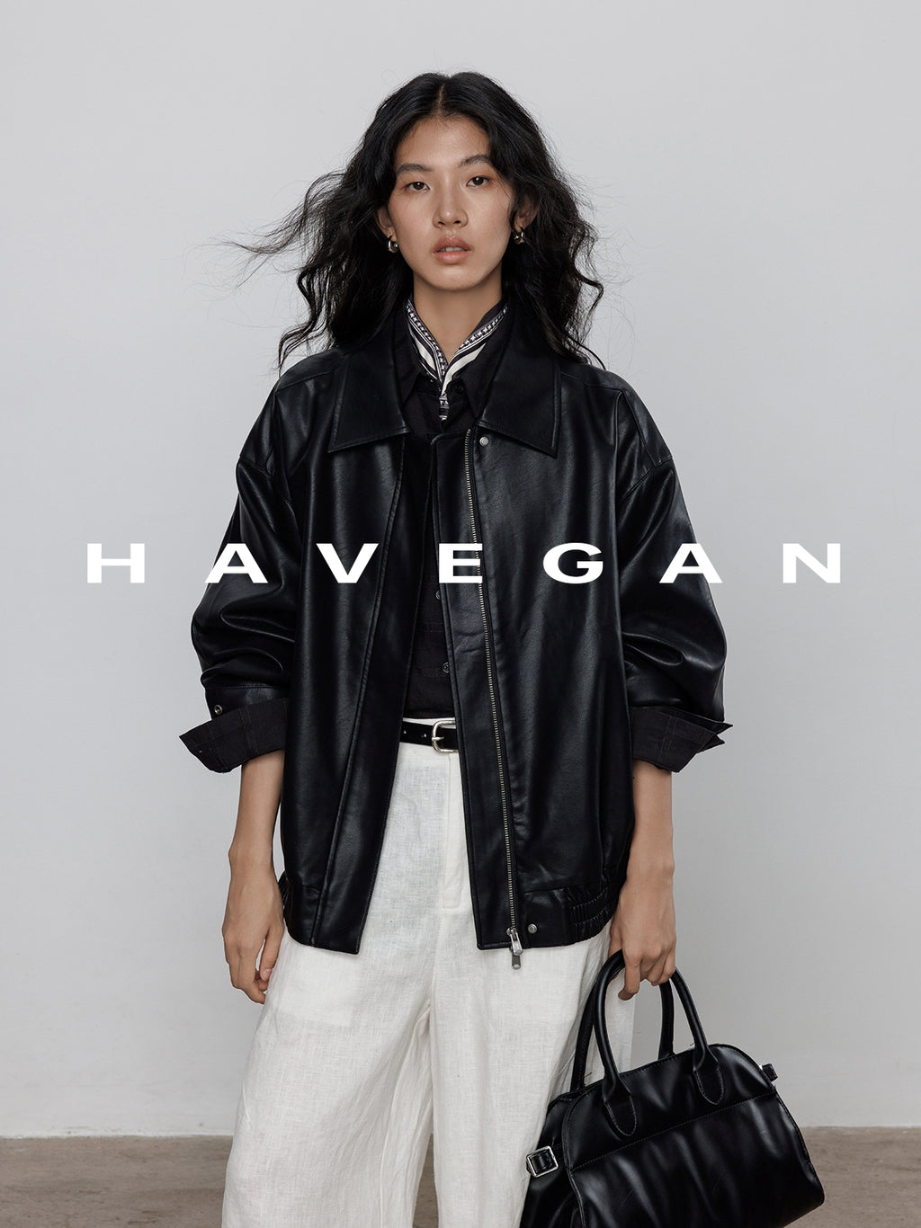 Long-Sleeved Leather Jacket_BDHL7709