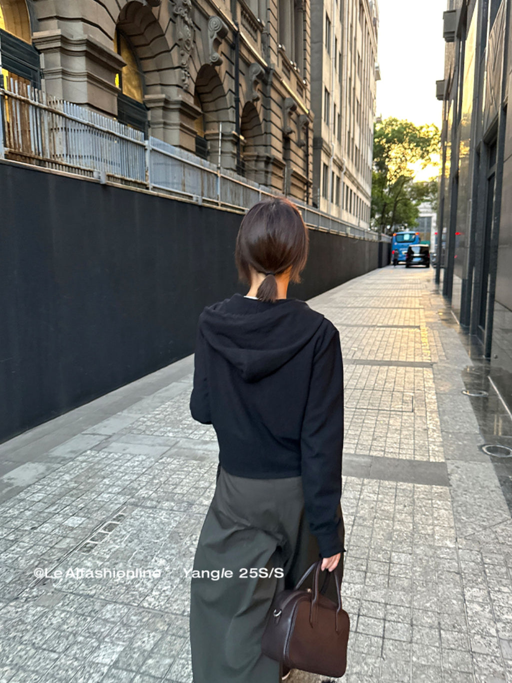 Wide Straight-Leg Pants_BDHL7925