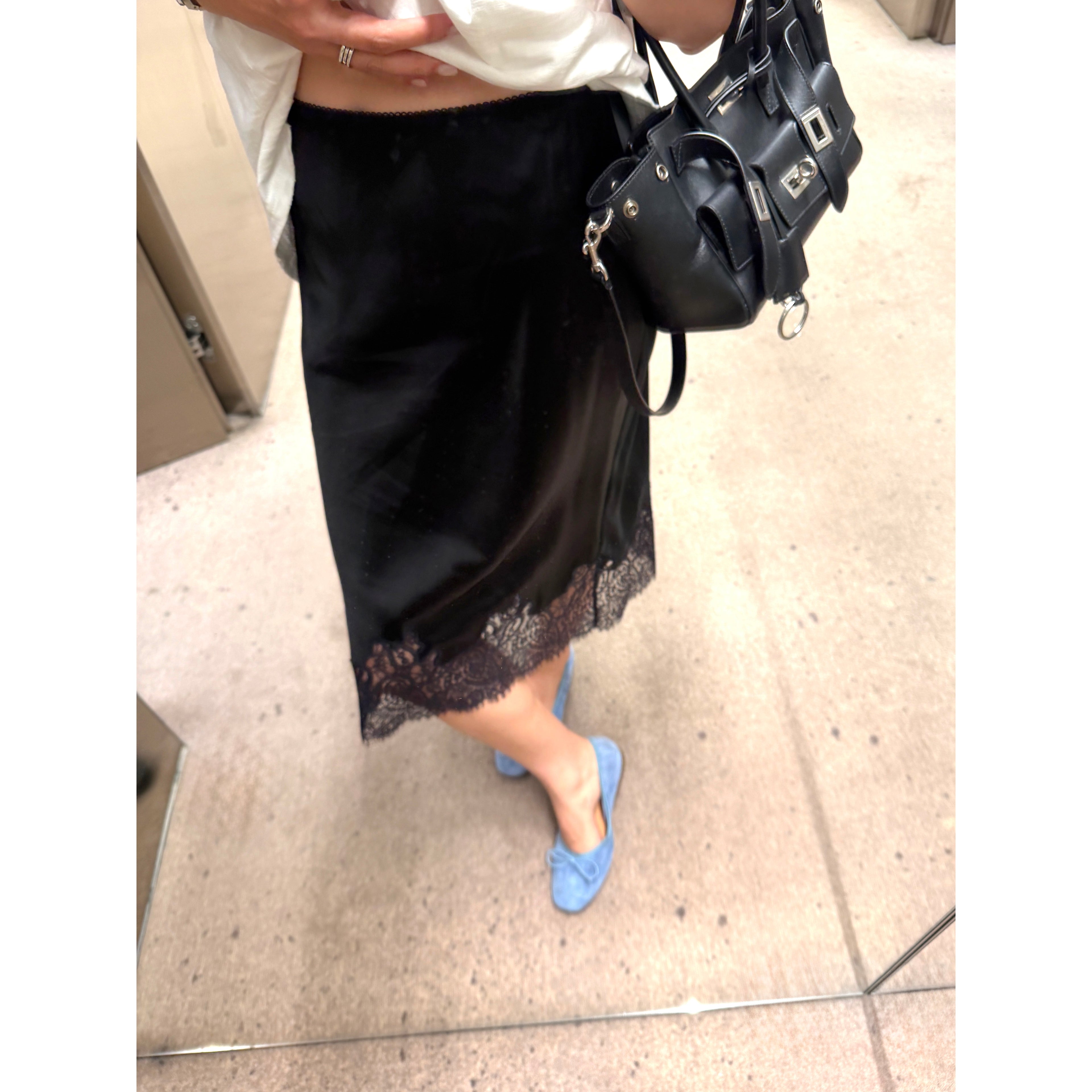 Acetate Satin Lace-Hem Midi Skirt_BDHL8330
