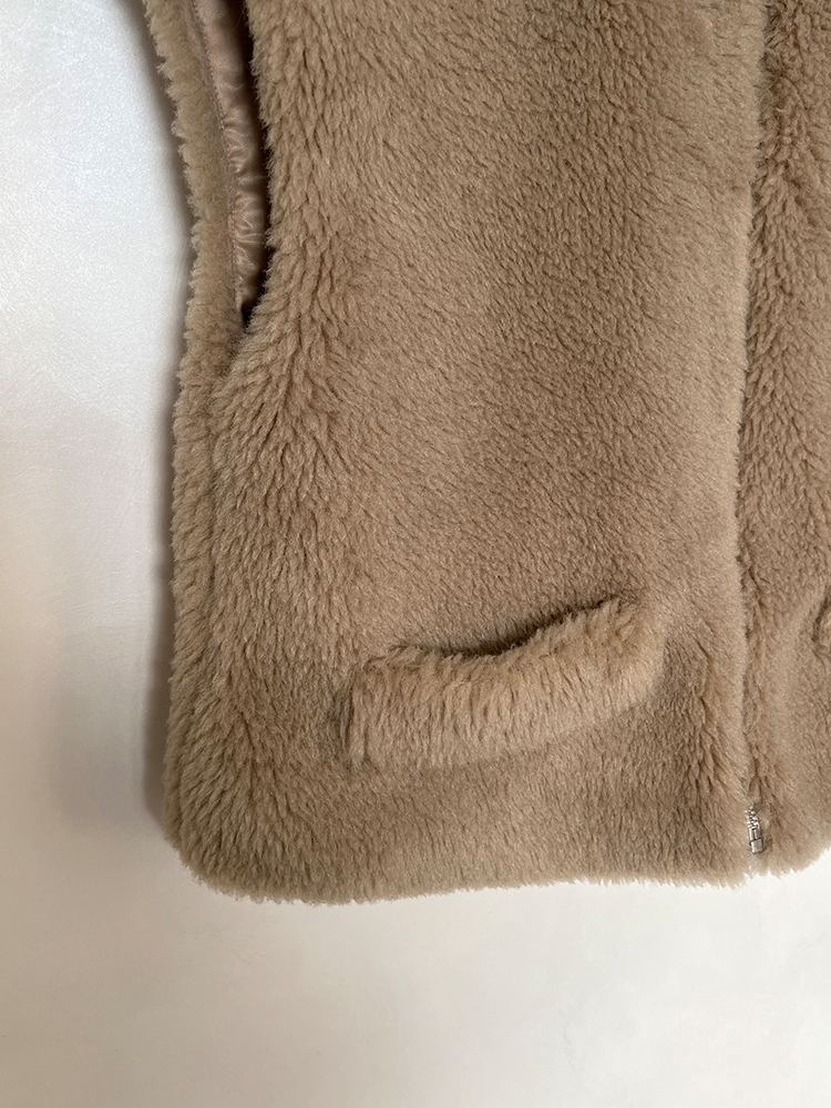 Fur Stand Collar Vest_BDHL6933