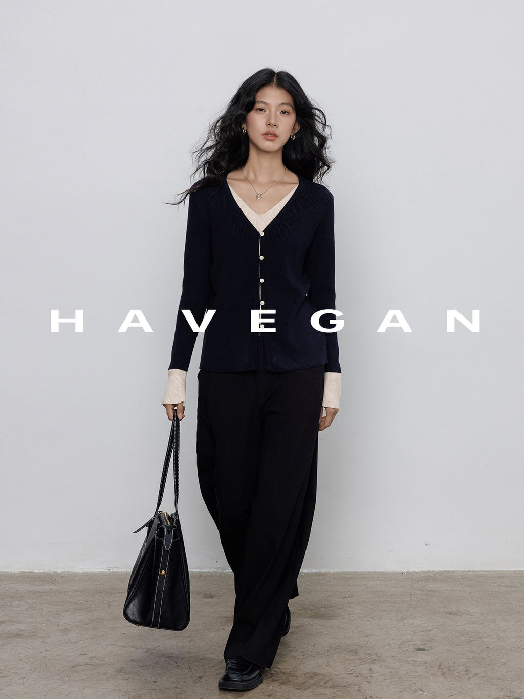 V-Neck Two-Piece Style Cardigan_BDHL7785