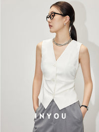 V-neck Slim-Fit Suit Vest_BDHL6020