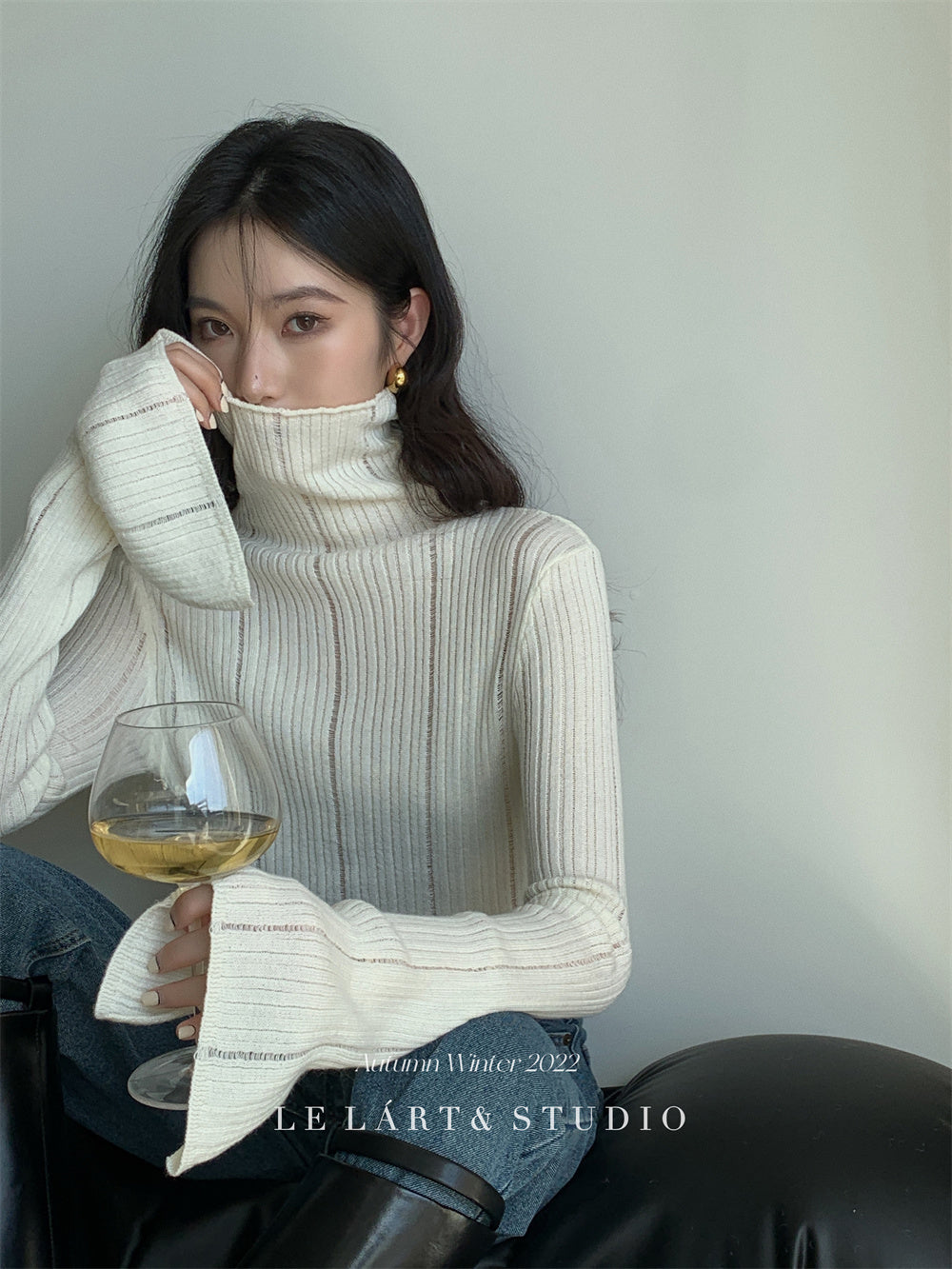 Flared-Sleeve Slim-Fit Knit Tops_BDHL8016