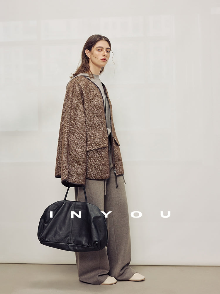 Collarless Cape Coat_BDHL7982