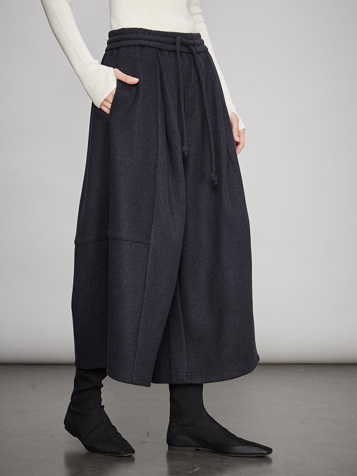 Drape Round Carrot Pants_BDHL7991
