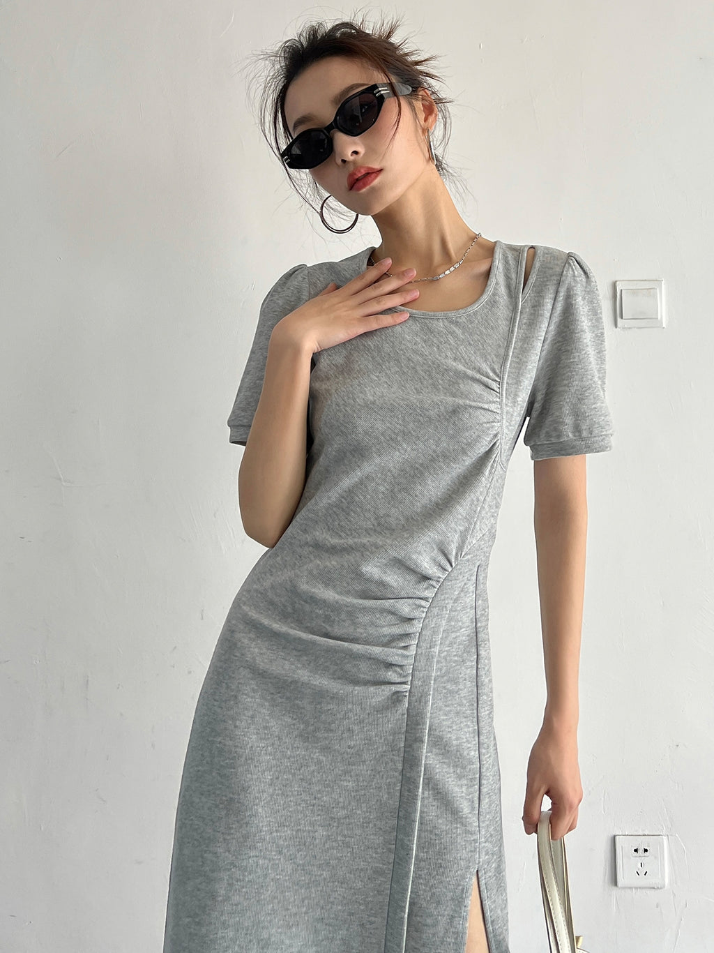 Slit Sleeveless Knit Dress_BDHL7569