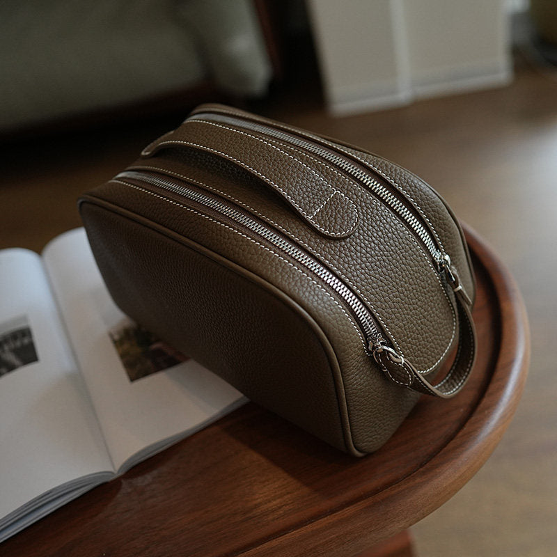 Leather Dome Toiletry Dopp Kit poach_BDHL8267