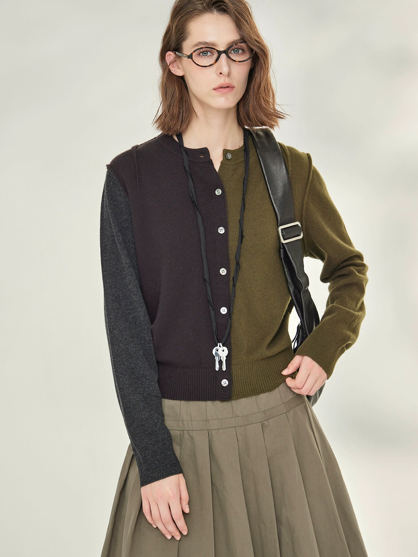 Contrast-Color Knit Cardigan_BDHL7745