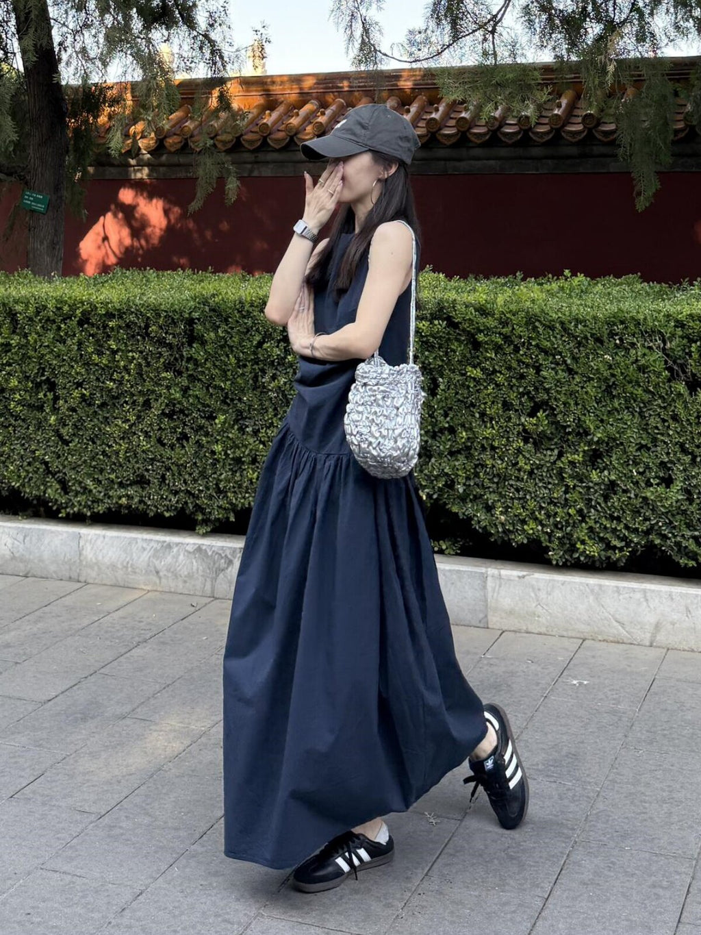 Navy Blue Gathered Hem Sleeveless Dress_BDHL8292