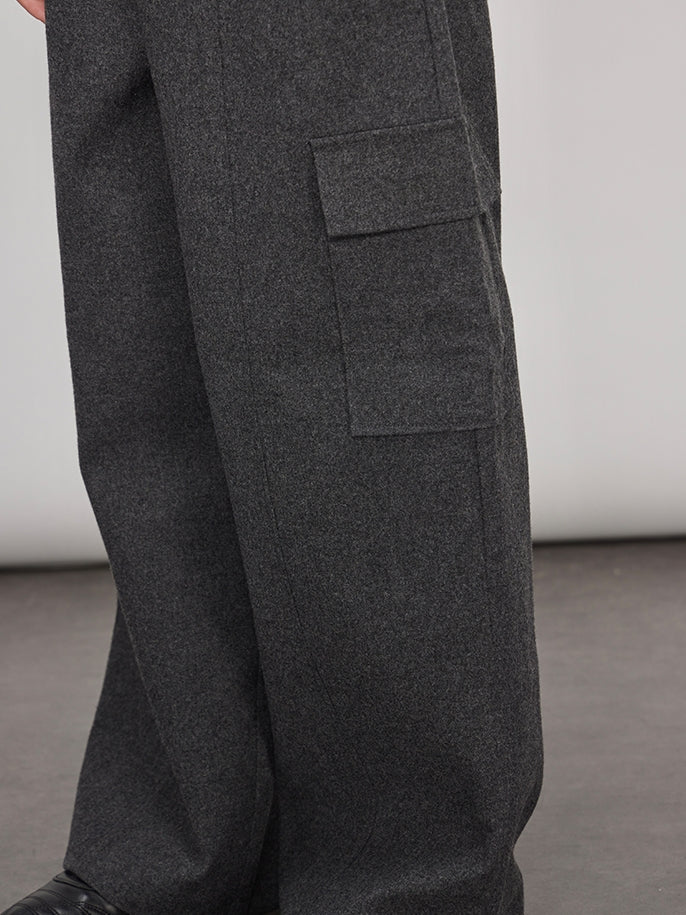 High-Waisted Cargo Pants_BDHL7941