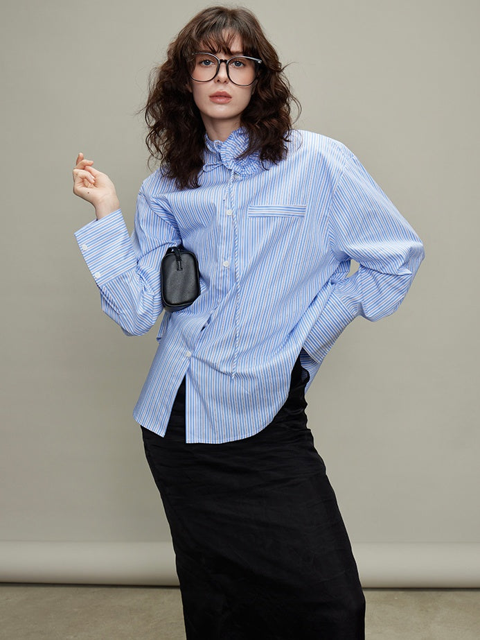 Rose Design Neck Striped Shirt_BDHL6330