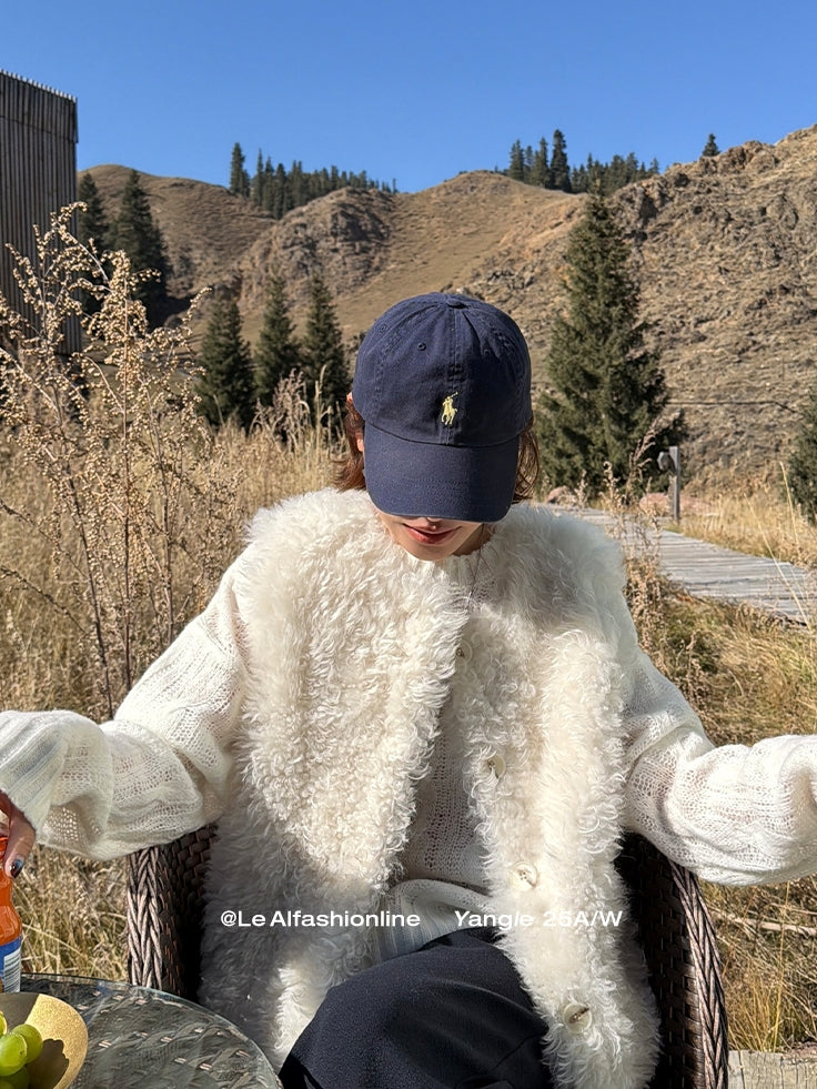 Round-Neck Fur Gilet_BDHL7919