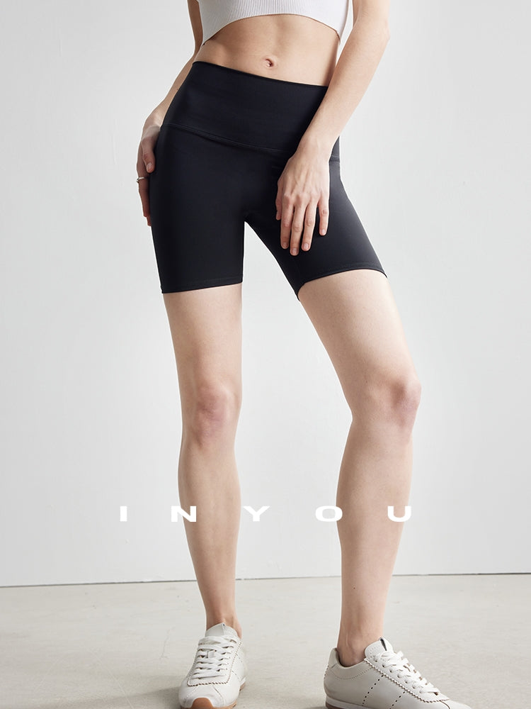 High-Waisted Hip-Up Leggings_BDHL7178