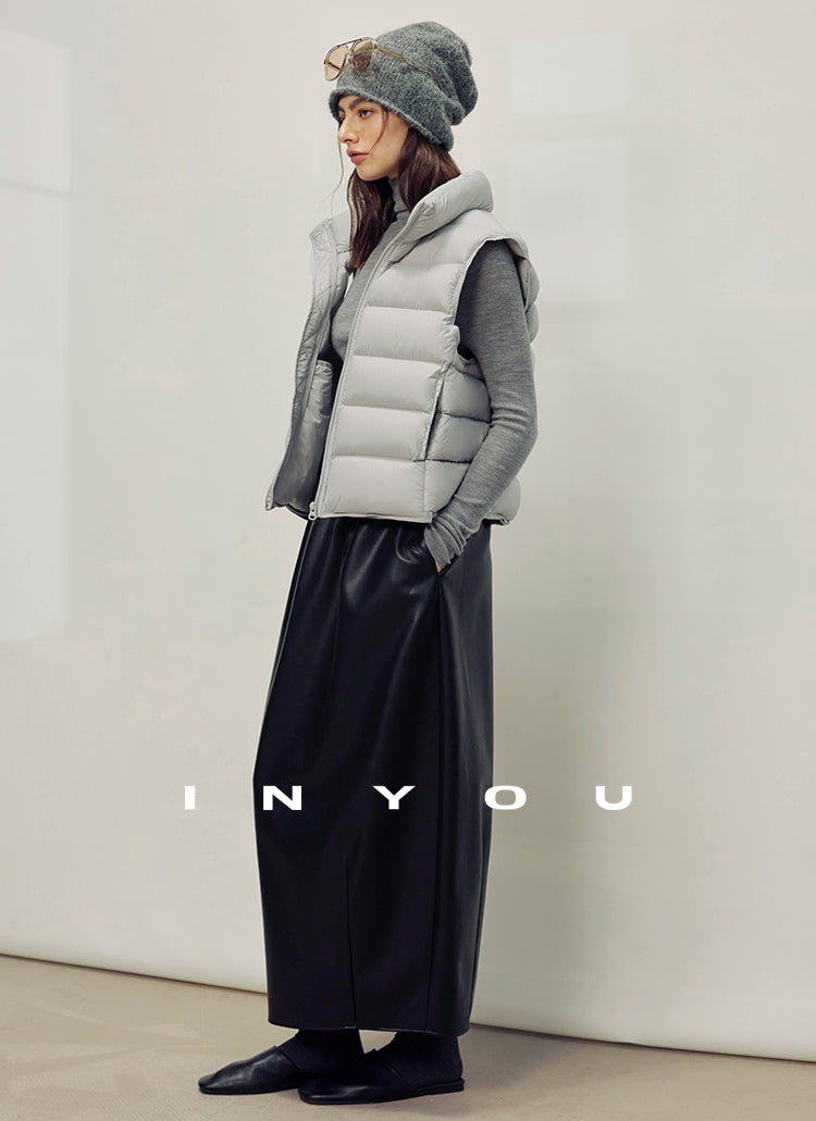 Stand-Collar Down Vest_BDHL7987