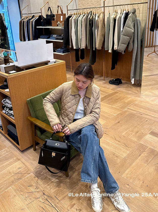 V-Neck Cropped Knit Tops_BDHL8005