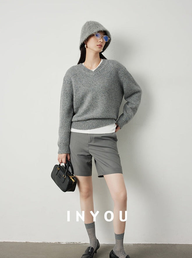 V-neck comfortable sweater_BDHL5297