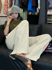 Striped Loose-Fitting Pants_BDHL7403