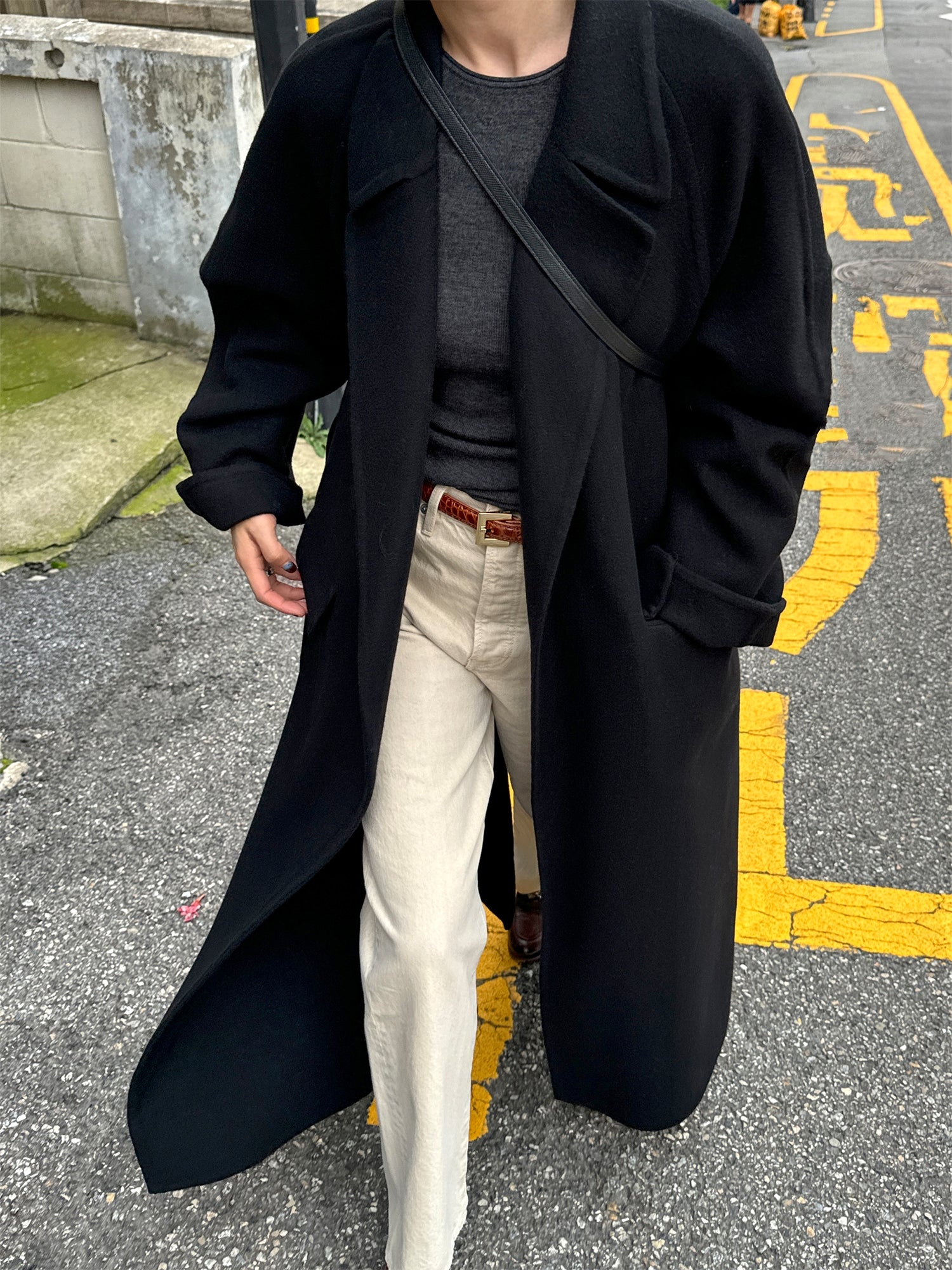 Black Relaxed-Fit Long Coat_BDHL7920