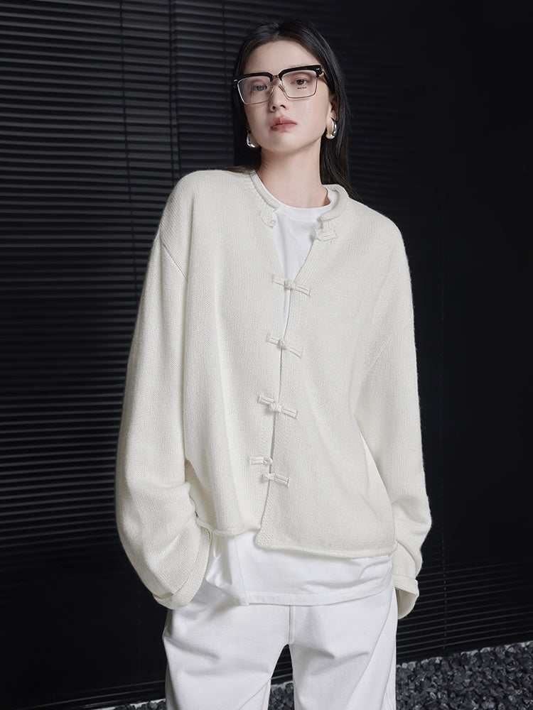 White String Clasp Cardigan_BDHL6350