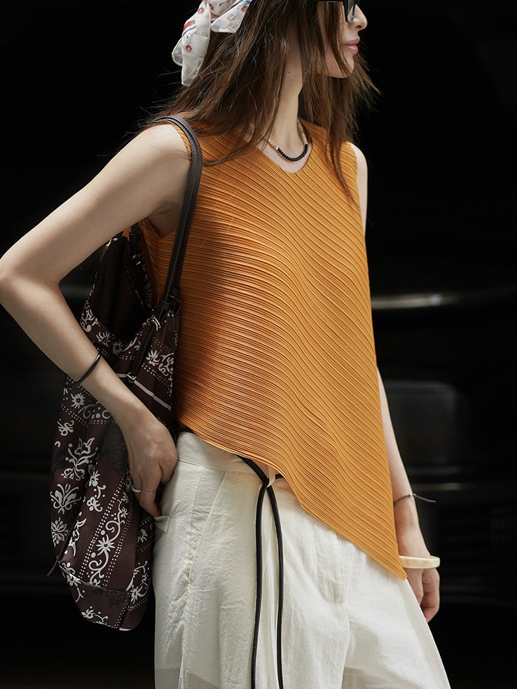 Irregular Round Neck Sleeveless Tops_BDHL7627