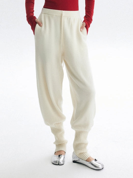 White Jogger Knit Pants_BDHL8098