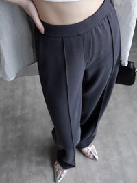High-waisted slim draped Pants_BDHL7419