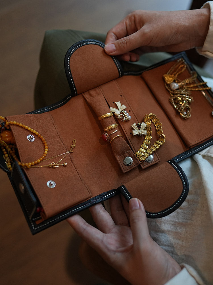 Leather Tri-Fold Jewelry Roll Pouch_BDHL8434