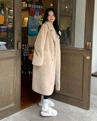 Winter eco-friendly velvet coat_BDHL5354