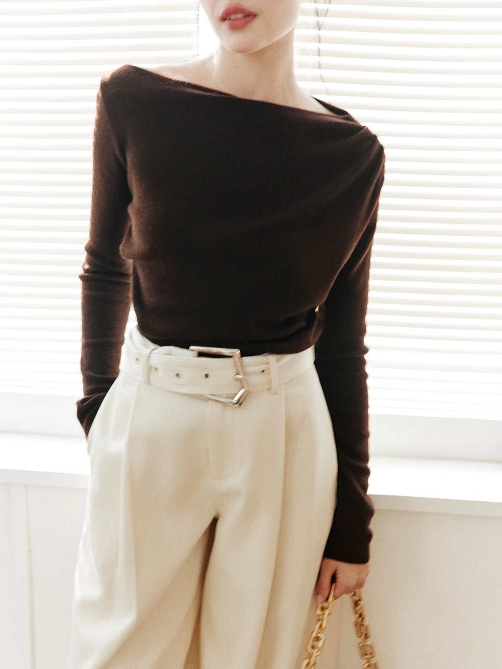 Asymmetrical One-Shoulder Knit Tops_BDHL7997