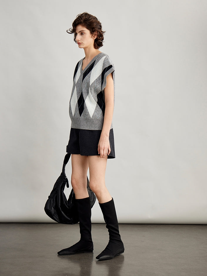 Diamond-Pattern Knitted Vest Or Cardigan_BDHL7995