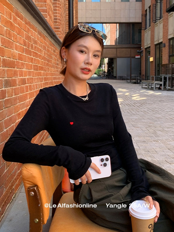 Slim-Fit Embroidered Knit T-Shirt_BDHL7847