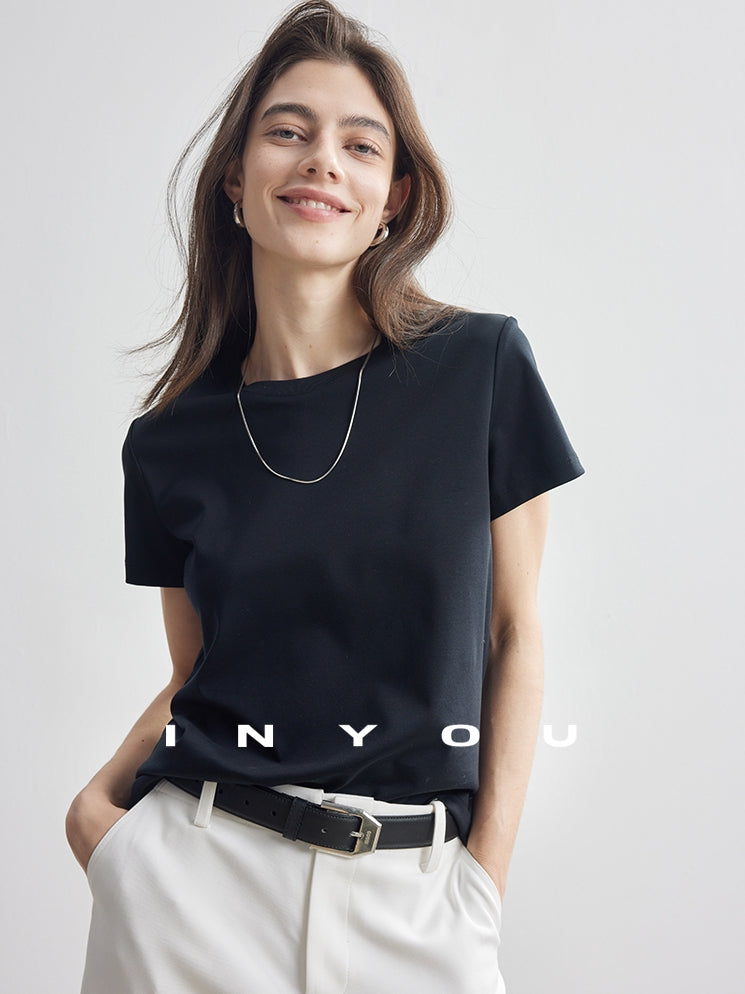 Straight Shoulder T-Shirt_BDHL7179